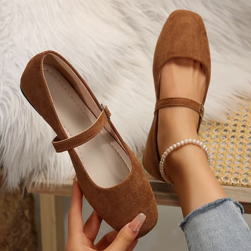 Mary Jane Pumps