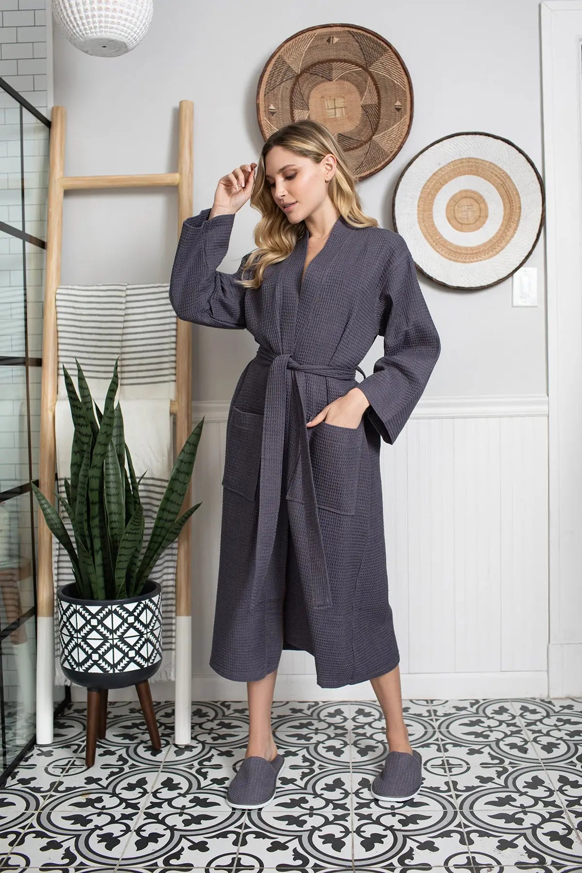 The Wren Robe
